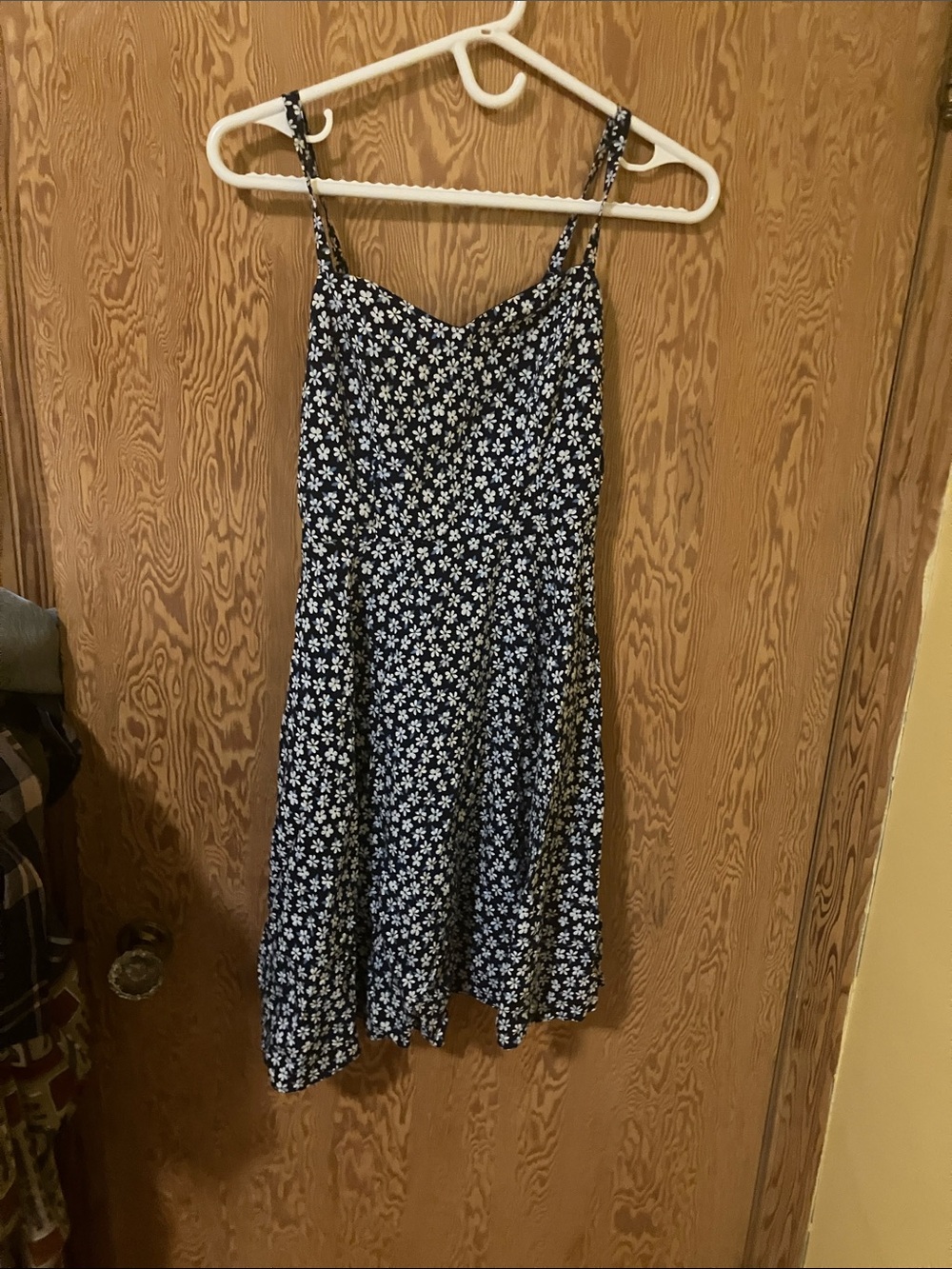Old Navy Blue and White Daisy Print Slip Dress